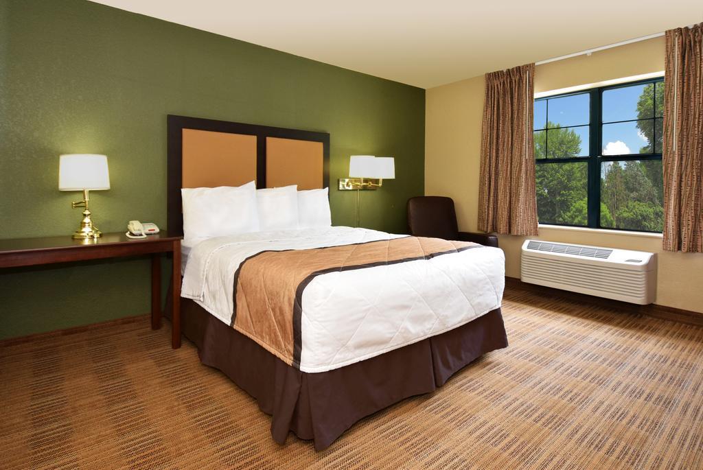 Extended Stay America Select Suites - Detroit - Roseville Ngoại thất bức ảnh